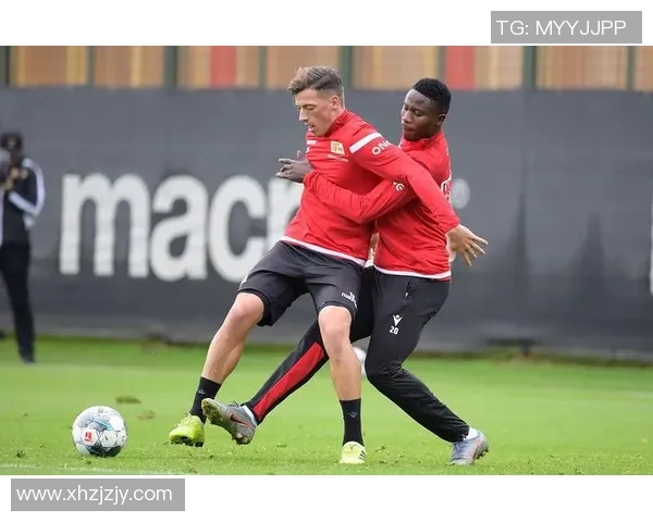 柏林赫塔与毕尔巴赫的激烈对决展现足球魅力与团队精神